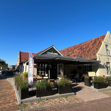 Hotel Bij Hen Op Ameland à Hollum  Extérieur photo